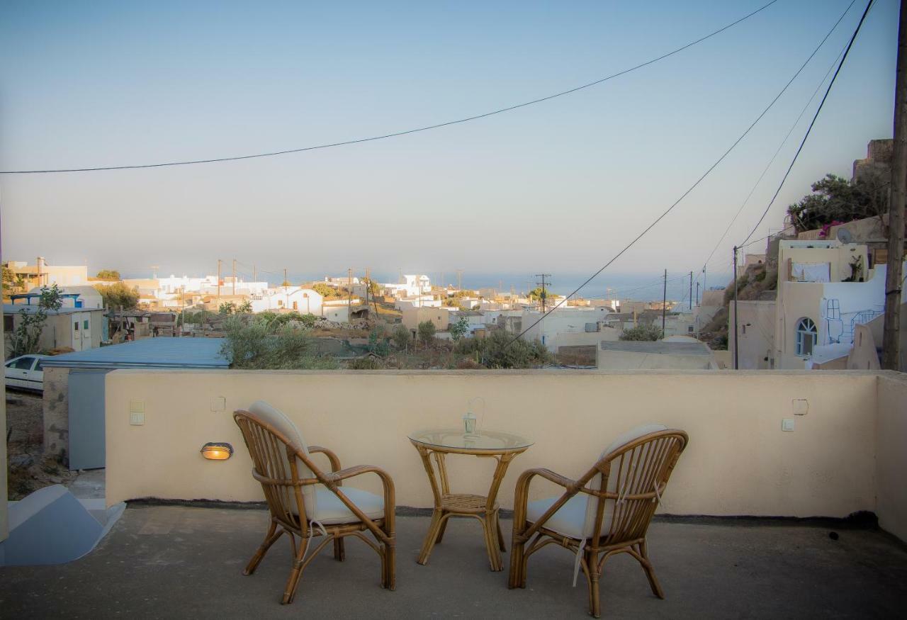 Katsinaros House Guest House Emporio  ภายนอก รูปภาพ
