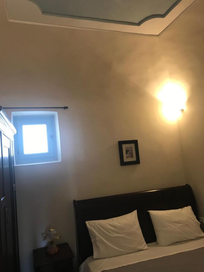 Katsinaros House Guest House Emporio  ภายนอก รูปภาพ